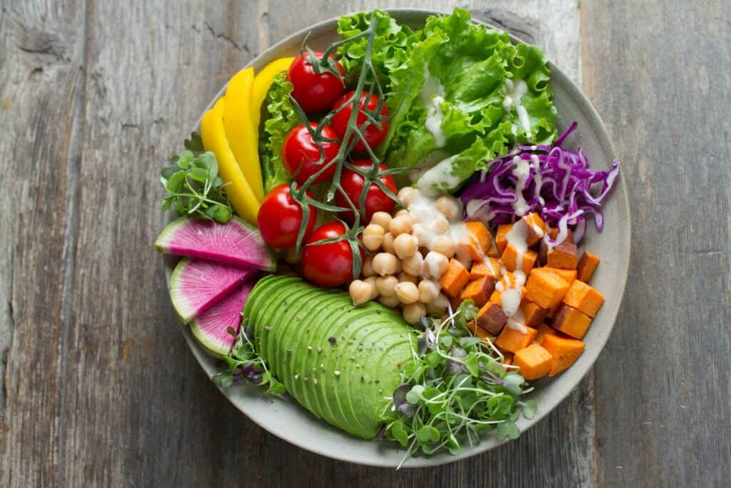 bowl of vegetable salads for fertility diet